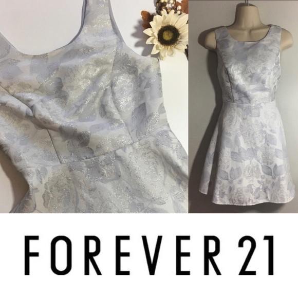Forever 21 Dresses & Skirts - Forever21 Silver and White Floral A-Line Dress
